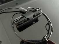 Sony ( jak NOWY ) NWZ-W273s odtwarzacz mp3 sluchawki WALKMAN 4G czarny