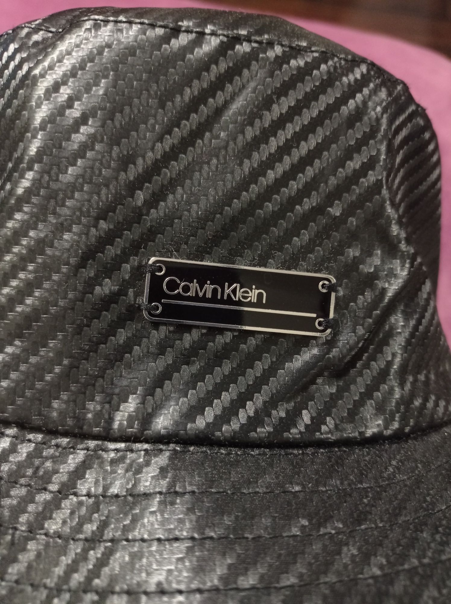Капелюх жіночий бренду Calvin Klein