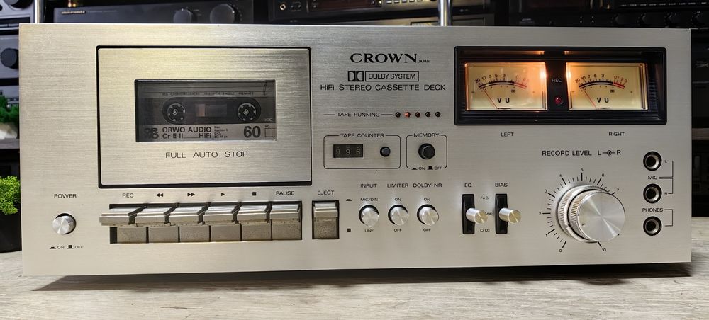Касетний програвач Crown CTD-2200