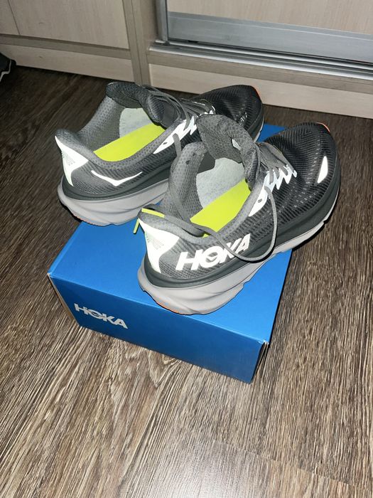 Бігові кросівки Hoka Clifton 9 gtx