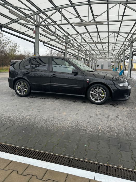 Sprzedam seata Leona 1 cupra r 1.8t