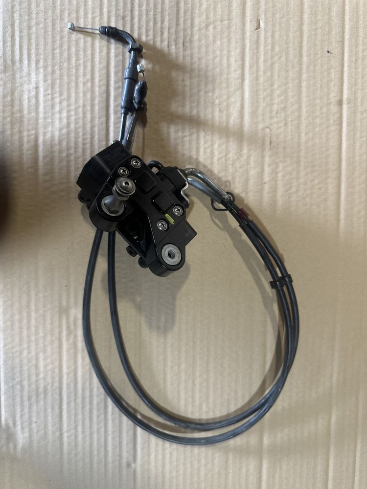 Aprilia RSV4 RSV 1000 Exup Silczek exup linki 2016 Sensor RSV4