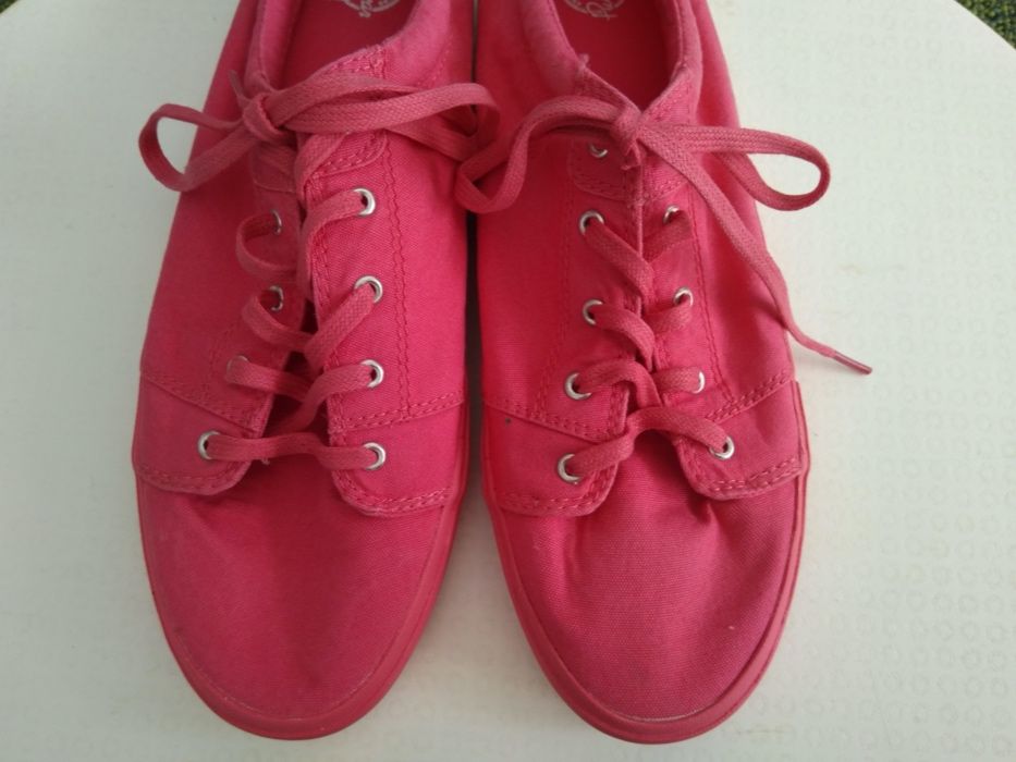 Sapatilhas Pull&Bear rosa