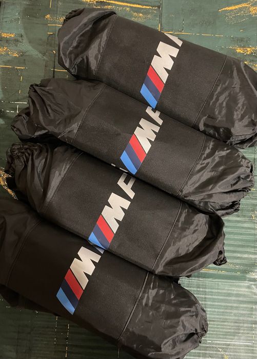 Оригінальні чохли для коліс BMW M Performance у чорному кольорі