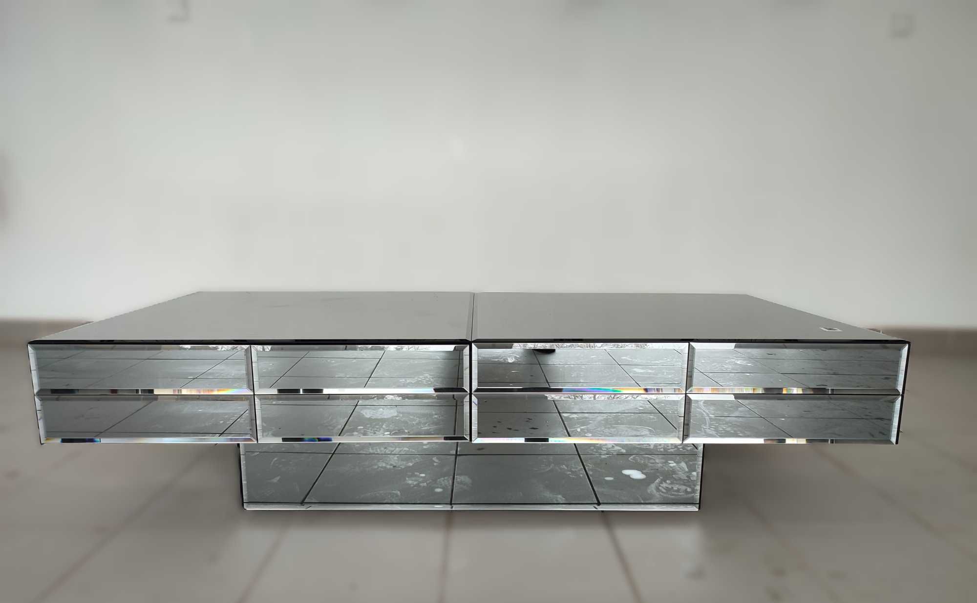 Kolekcja włoskich luksusowych mebli Visionnaire Sofa, fotel, stół