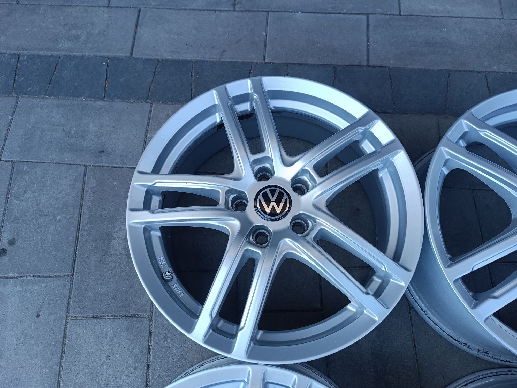 17 Alufelgi 5x112 VW  Passat ,Tiguan, Audi A4 A5 BMW 3 G20