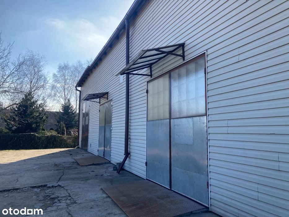 Budynek wolnostojący z trzema halami