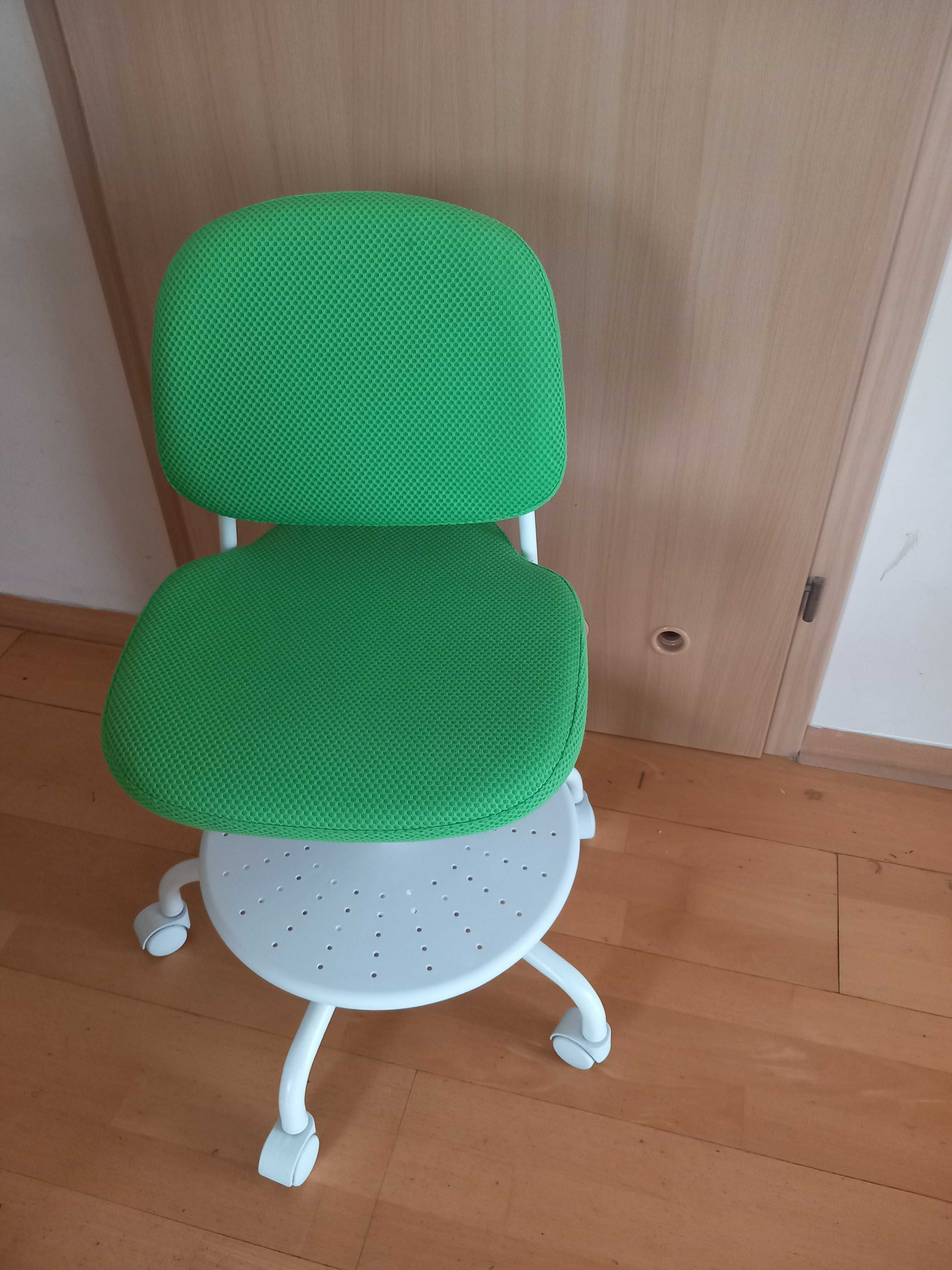 Krzesło dziecięce obrotowe IKEA VIMUND