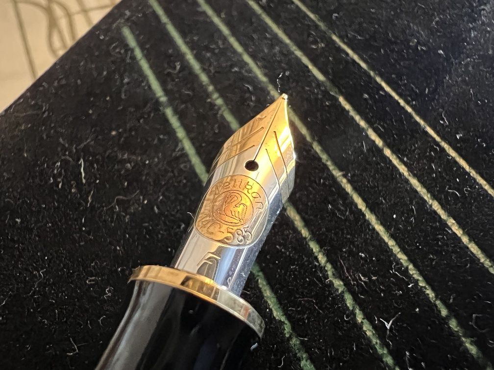 Caneta Pelikan M750 Jubilee Silver