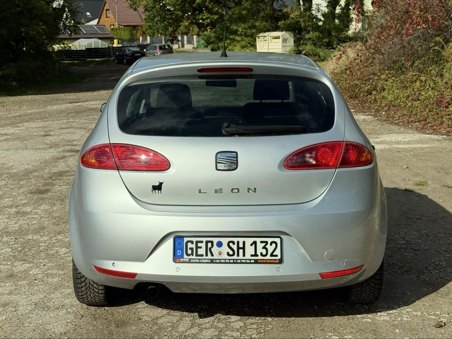 Seat leon 1.6 mpi z niemiec bez rdzy ksiazka klima tempomat 170 tys km
