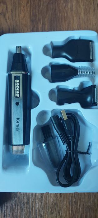 Тример  для  уходу  за волосся  4 в 1 Kemei