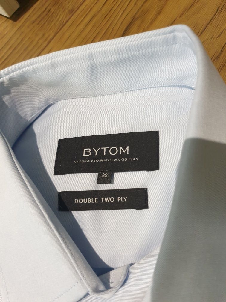 Błękitna koszula męska marki Bytom r.38