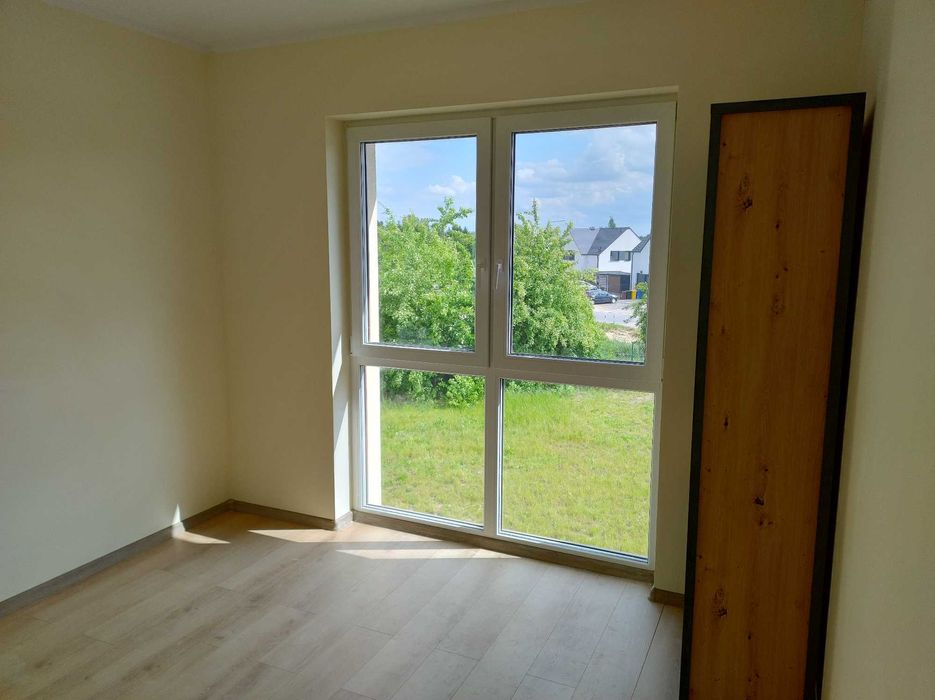 Pomieszczenie 10m2 w lokalu biurowo-usługowym, osobne wejście, parking