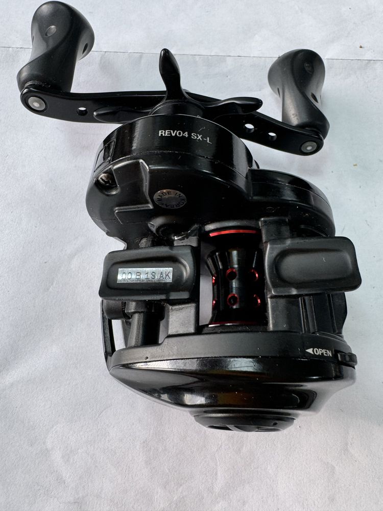 Multiplicator Abu Garcia Revo 4 SX