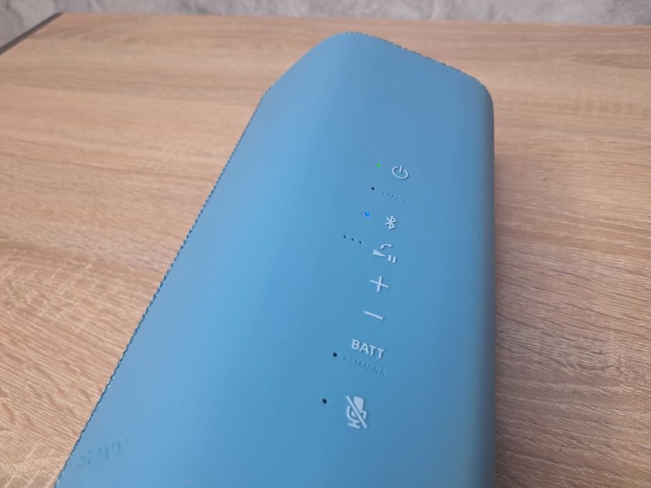 Портативна колонка Sony SRS XE300