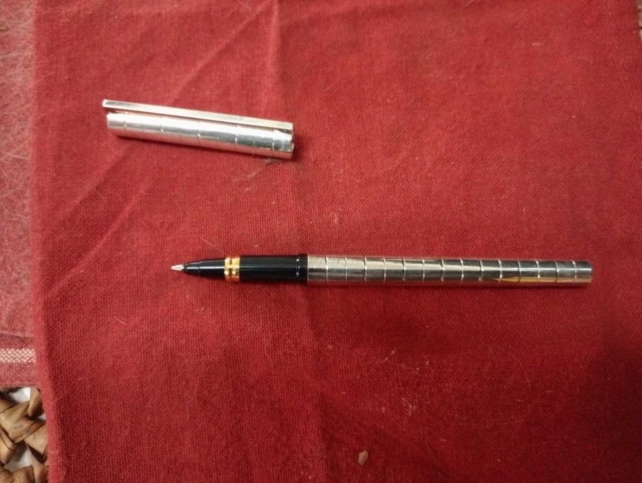 Caneta DUPONT  Prata