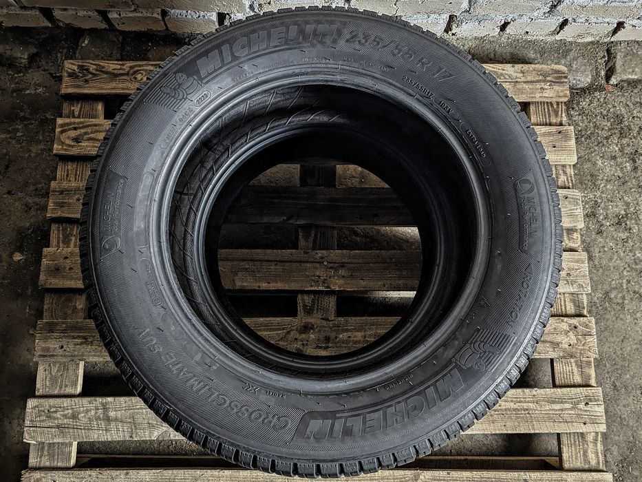 Пара 235/55r17 Michelin | 2023 | 6.5mm | Germany | Преміум зимові шини