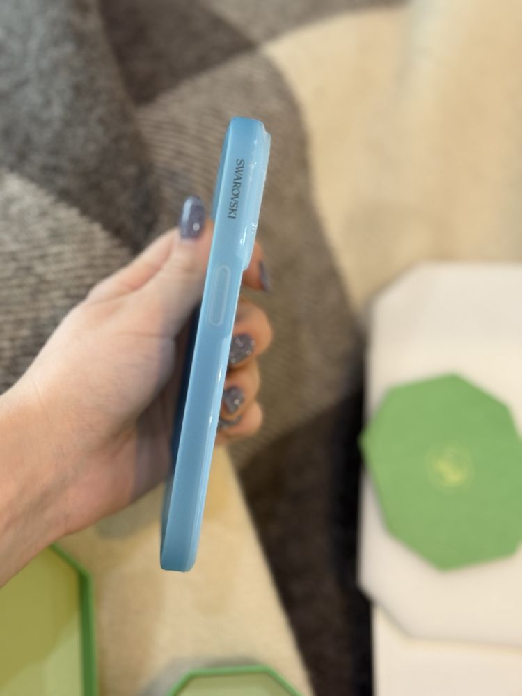 Чехол Swarovski iPhone 14 Pro оригинал