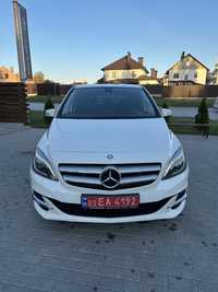 Mercedes B class 2015 запас ходу 220 км