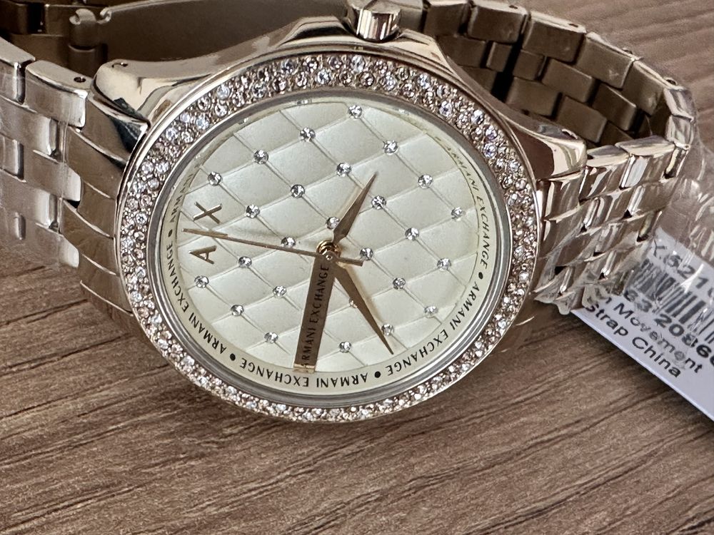 Жіночий годинник Armani Exchange AX5216