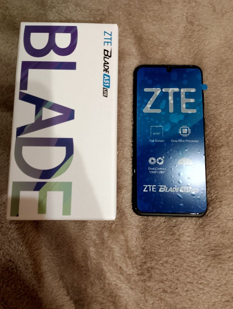 Продам новый телефон ZTE