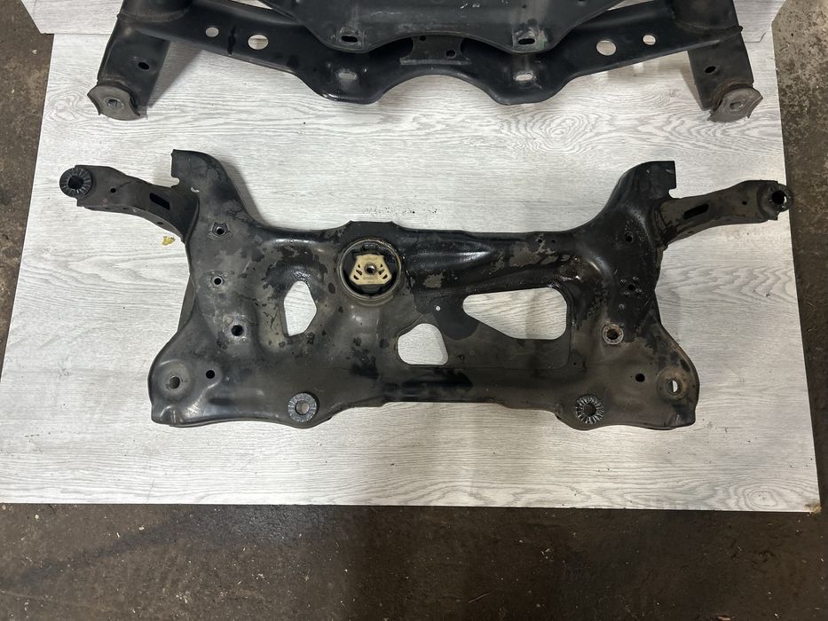 Підрамники на VW Tiguan II 5NA