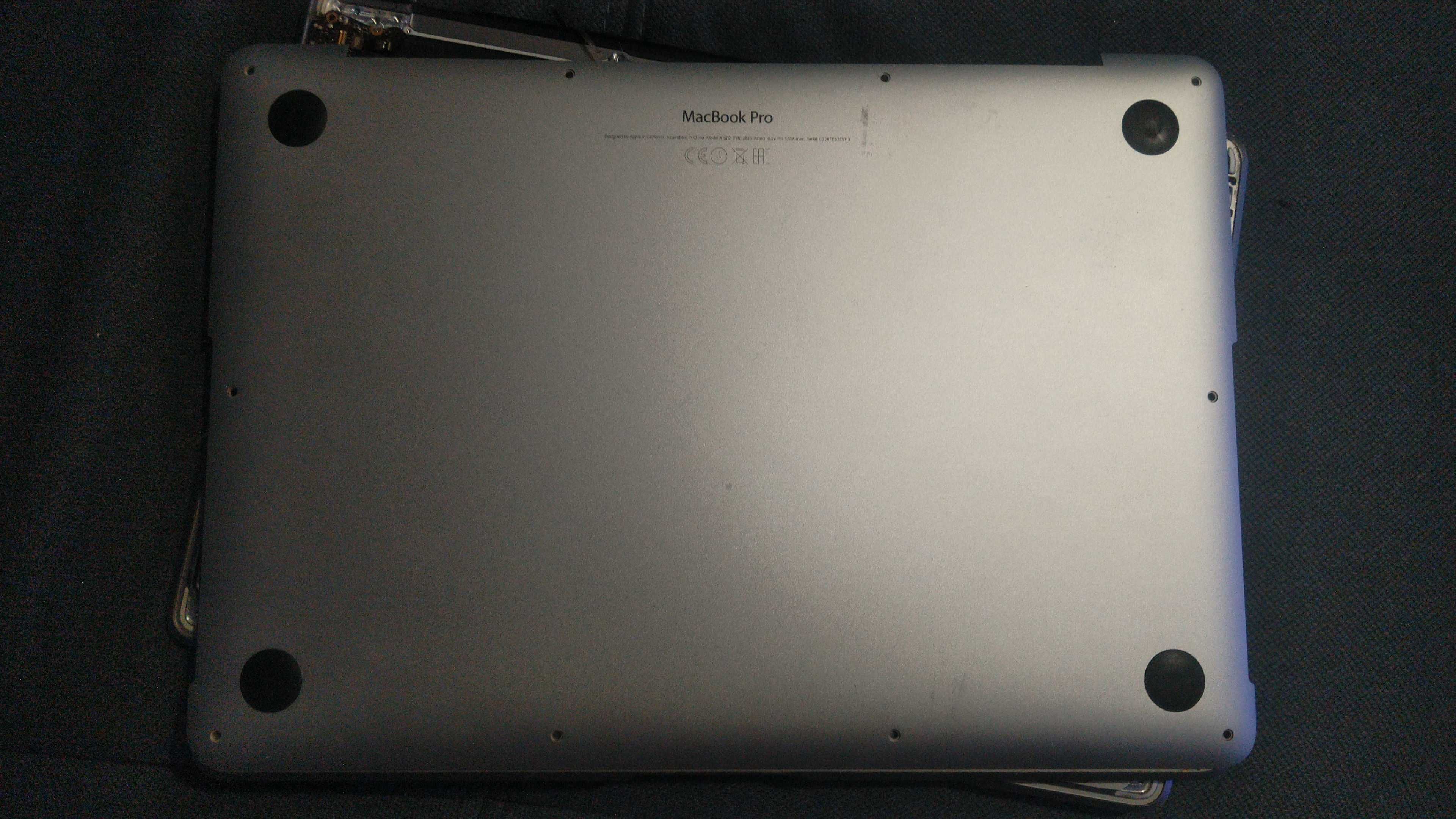 Obudowa dolna klapa Macbook Pro 13 A1502