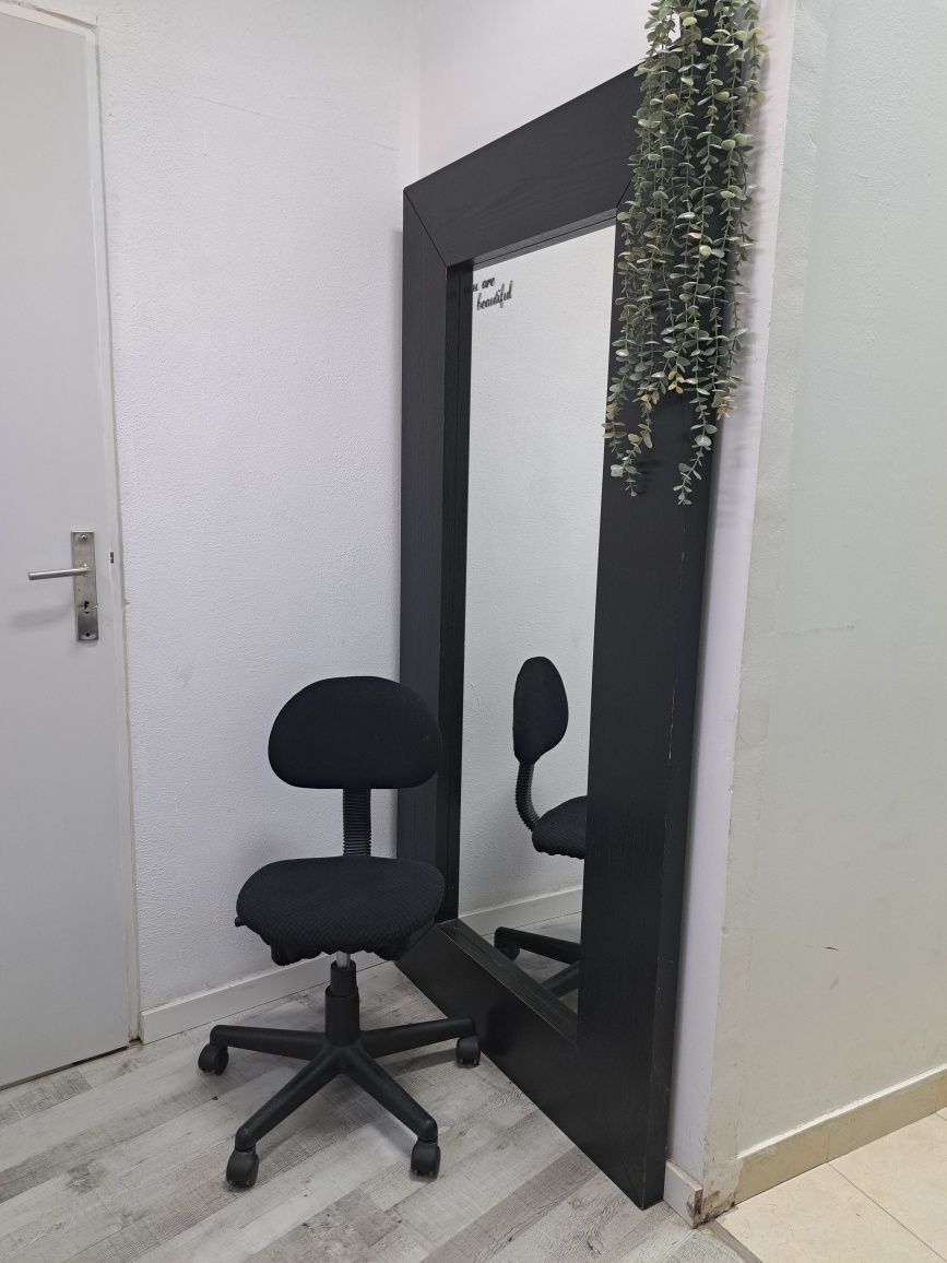 Gabinete estética com duche