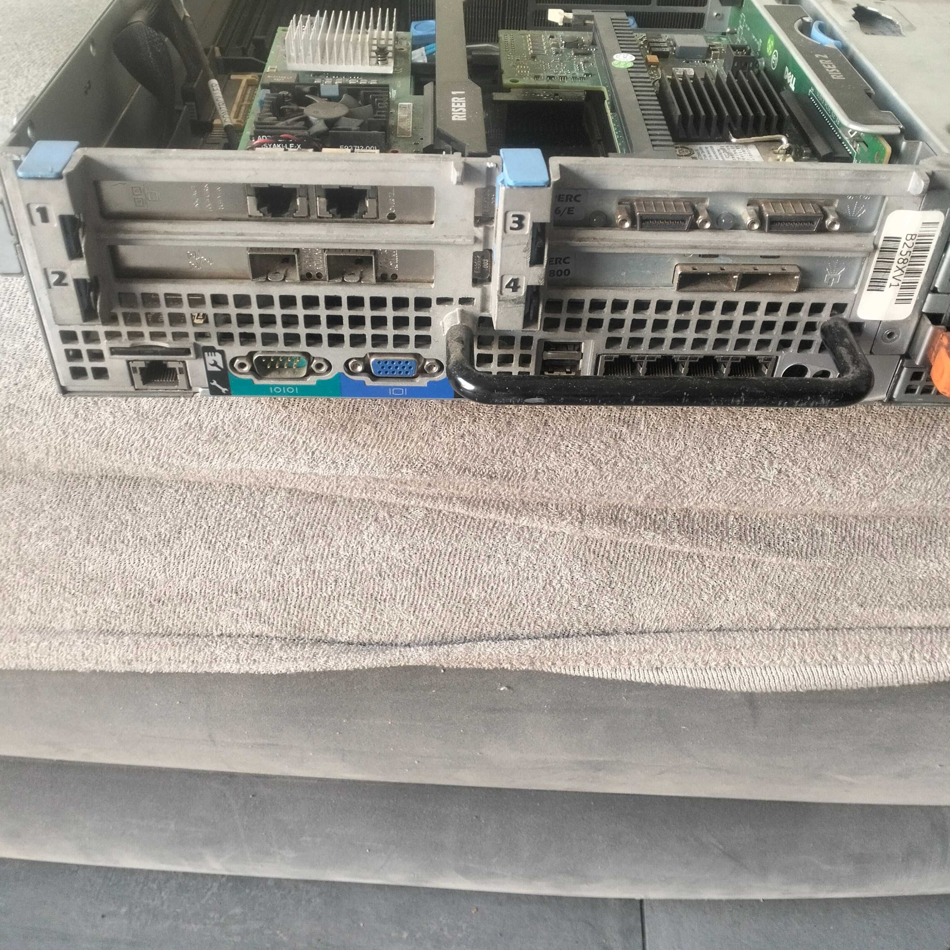 Dell r630 serwer  2xe5 2640 V3,karta sieciowa Intel i350/x750