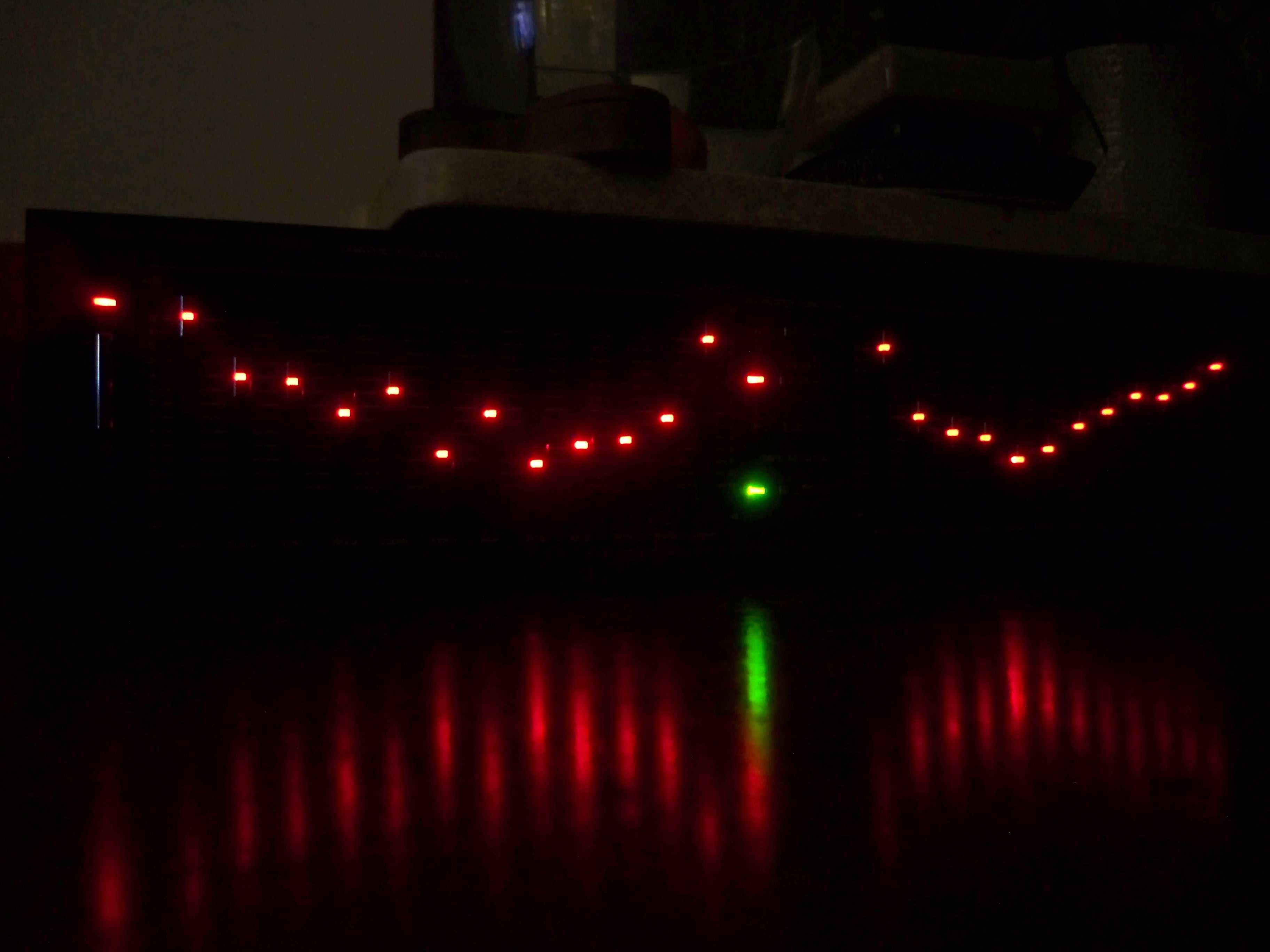 korektor equalizer Fisher EQ-275 2x12 suwaków czerwone LED