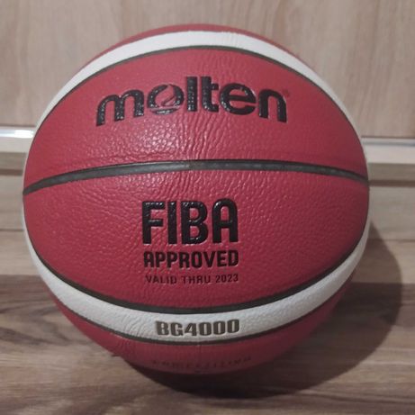 Piłka do koszykówki MOLTEN B6G4000 FIBA rozmiar 7
