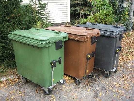 Używane  pojemniki na odpady 770l niemieckie kosze na śmieci
