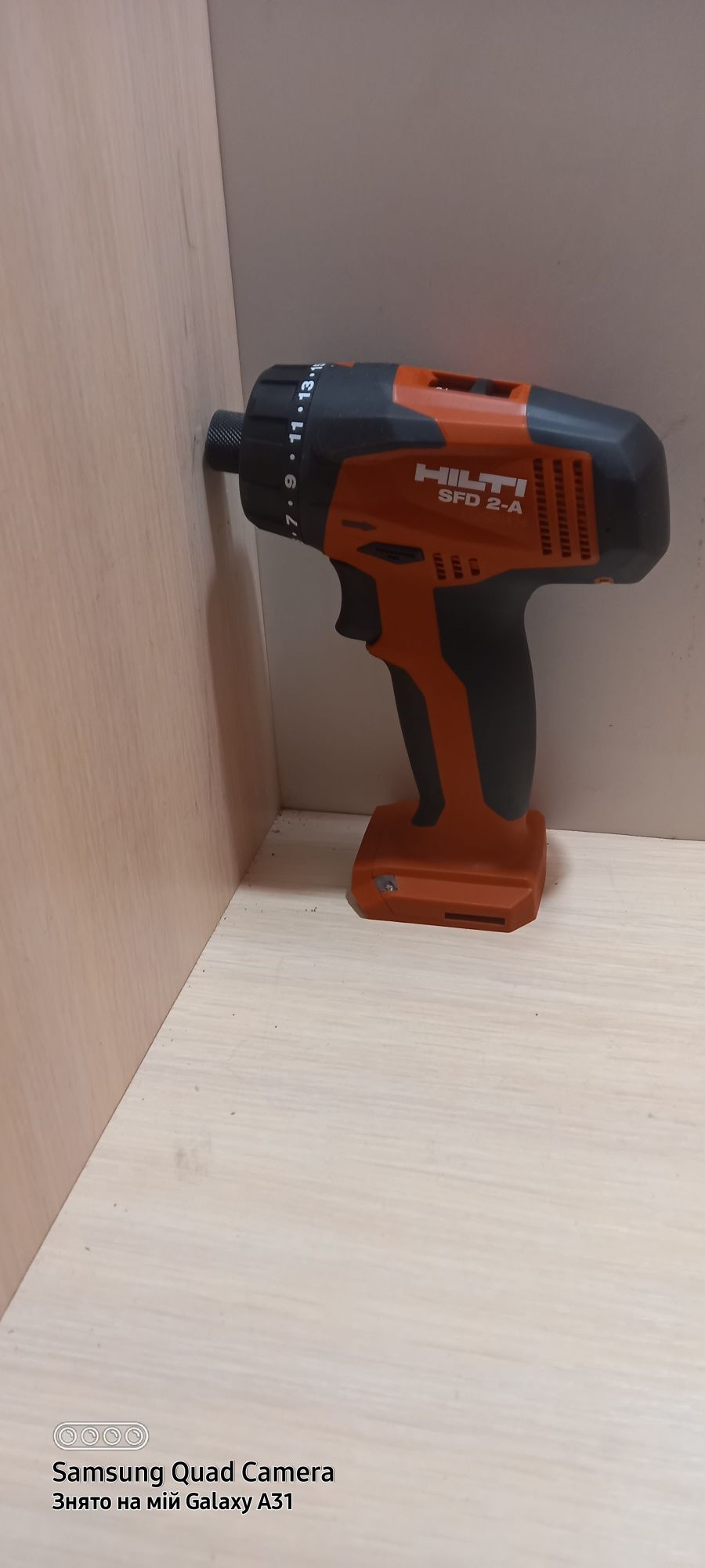 Hilti 12v. Шуруповерт