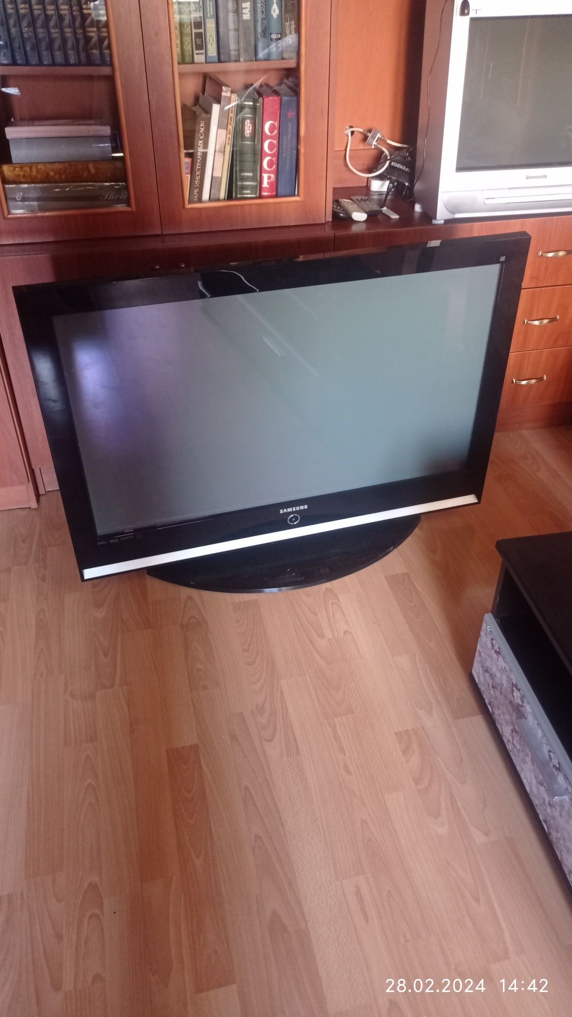 Plasma Display Samsung Model code   PS42Q7HX/NWT TYPE AD42P7