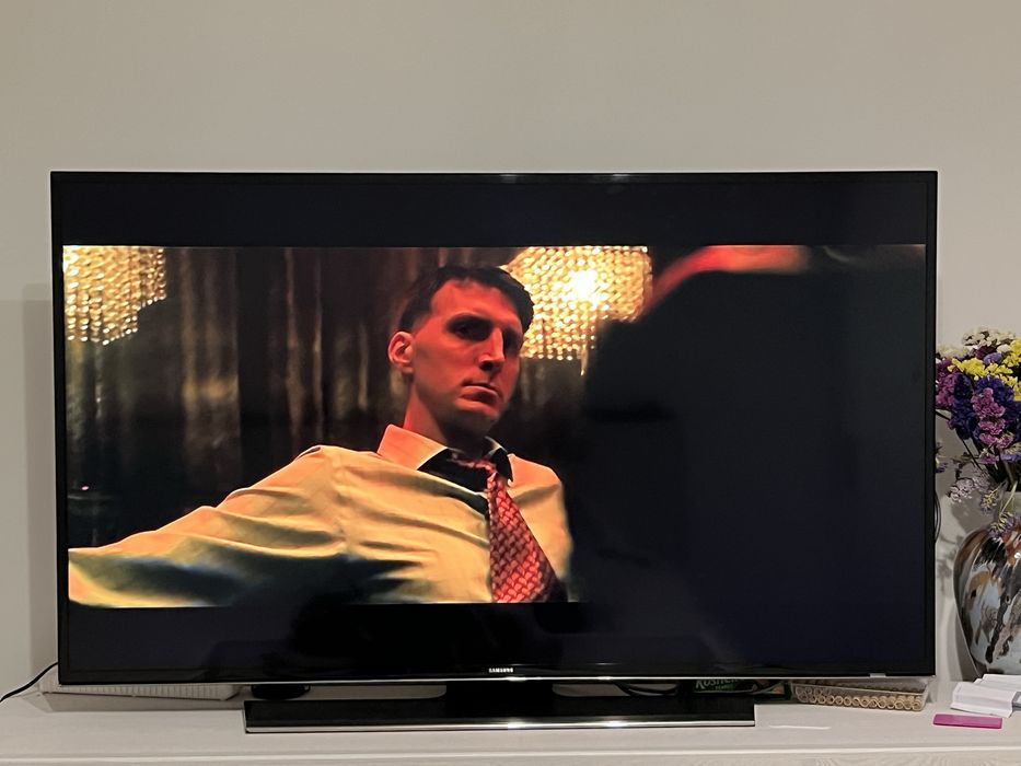 Samsung 55 телевізор