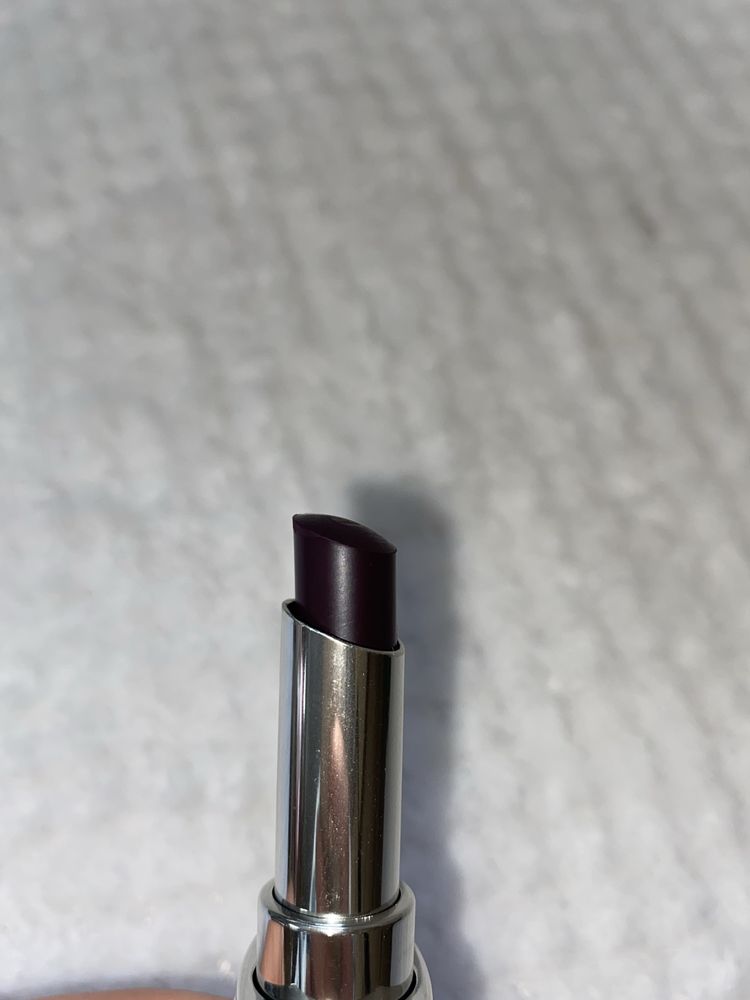 Szminka Dior Ultra 889