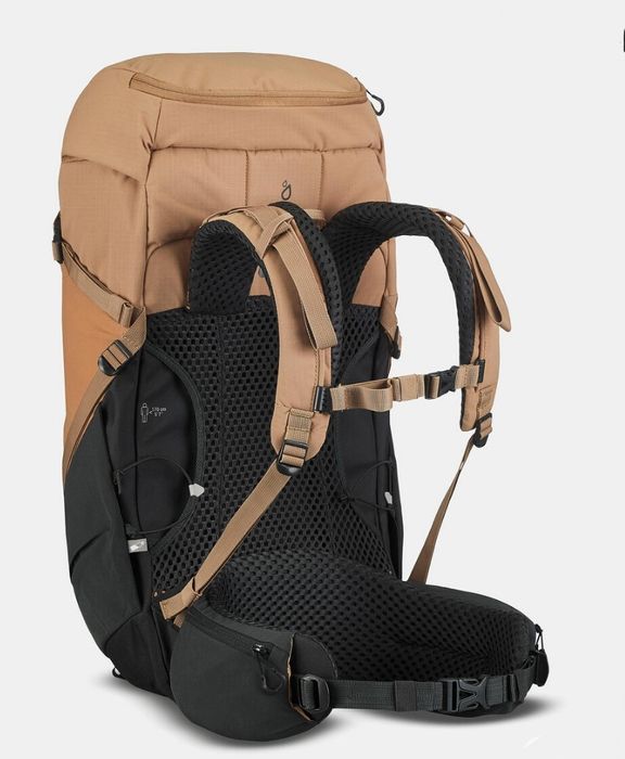 Mochila Quechua MH500 de 40L nova