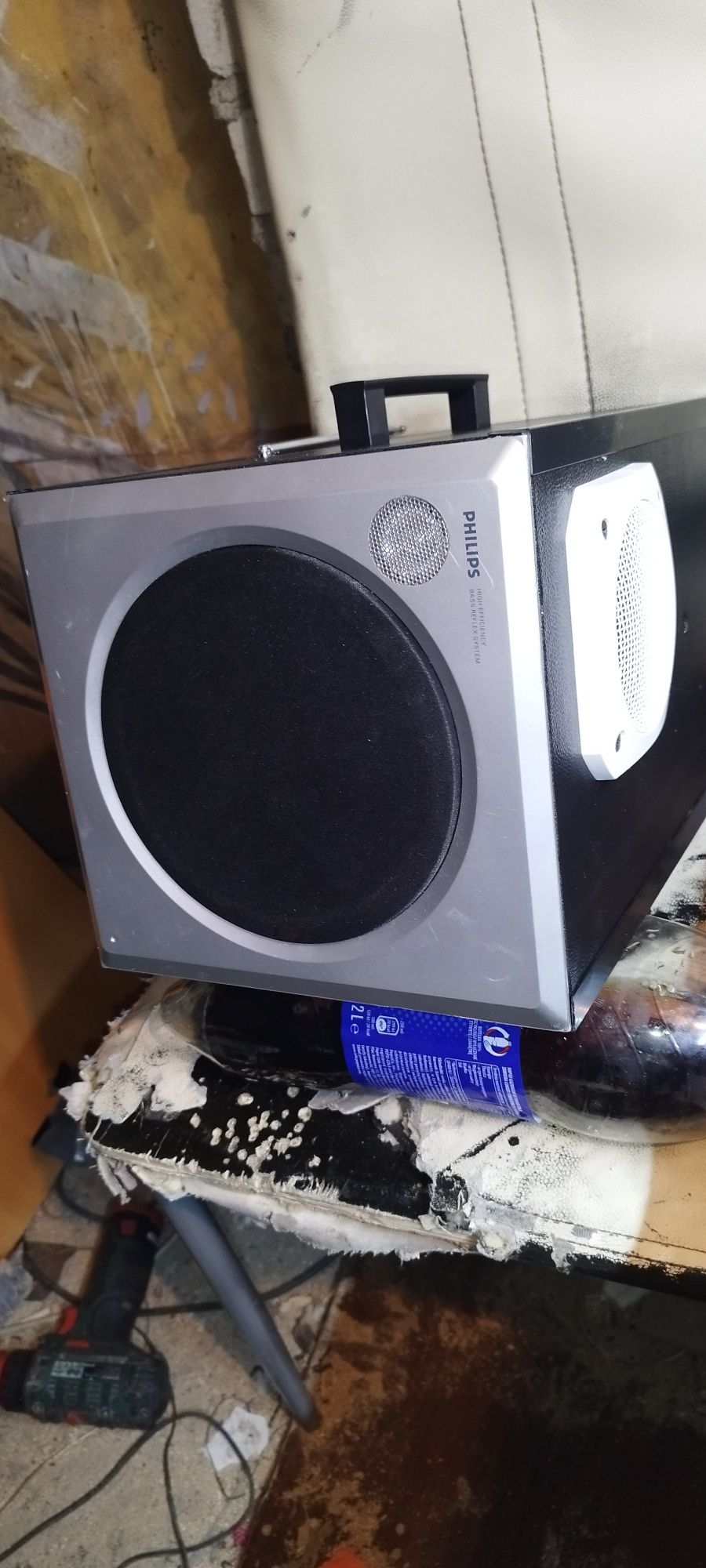 Subwoofer Philips przerobiony na przenośny bluetooth