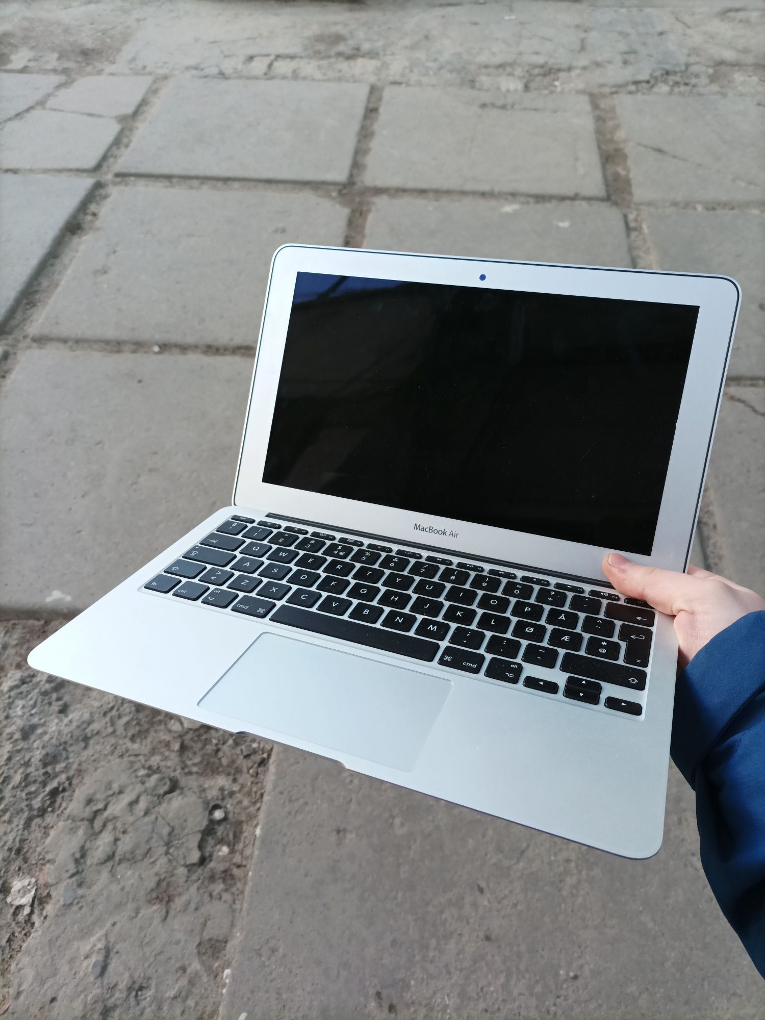 MacBook air a1465