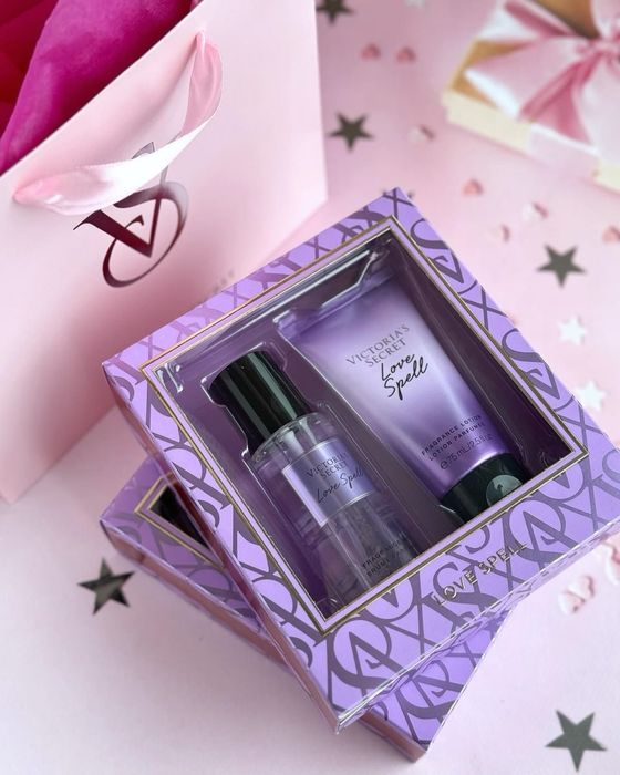 Набори Victoria’s Secret / Віктория Сікрет