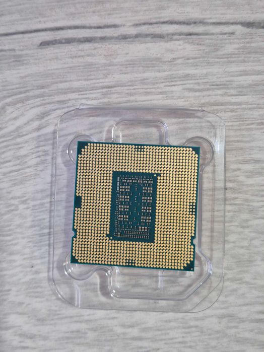 s1200 процесор Intel Core i7-11700K 5GHz 8ядер\16потоків. Trade-IN