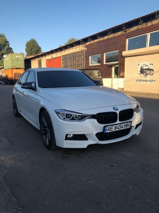 Бампер передний BMW 3 F30 М-пакет