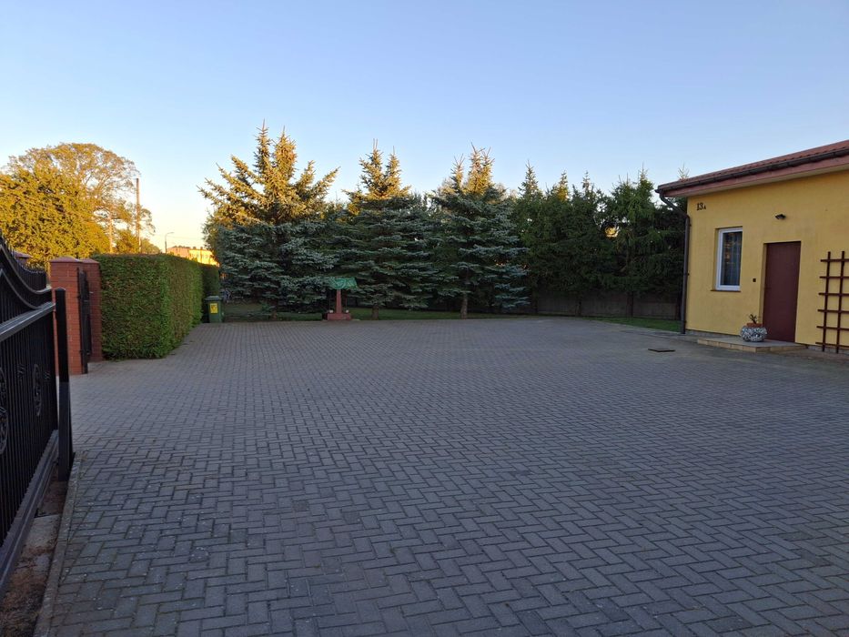 Wynajmę budynek handlowo-usłgowy
