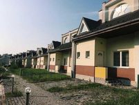 Продам таунхаус за ціною 1 кімнатної квартири.Постанови
