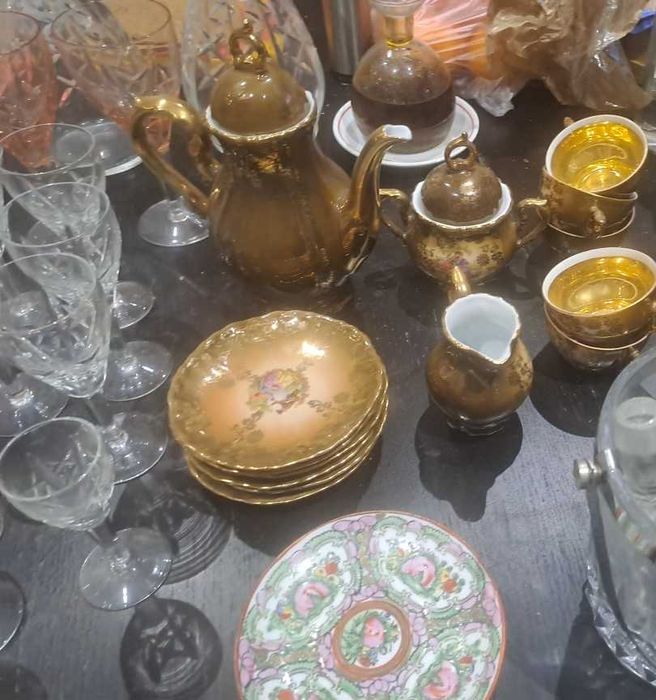 Serviços Vista Alegre e outros