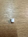 Zaślepka biała 12mm plastikowa 54 sztuki w cenie