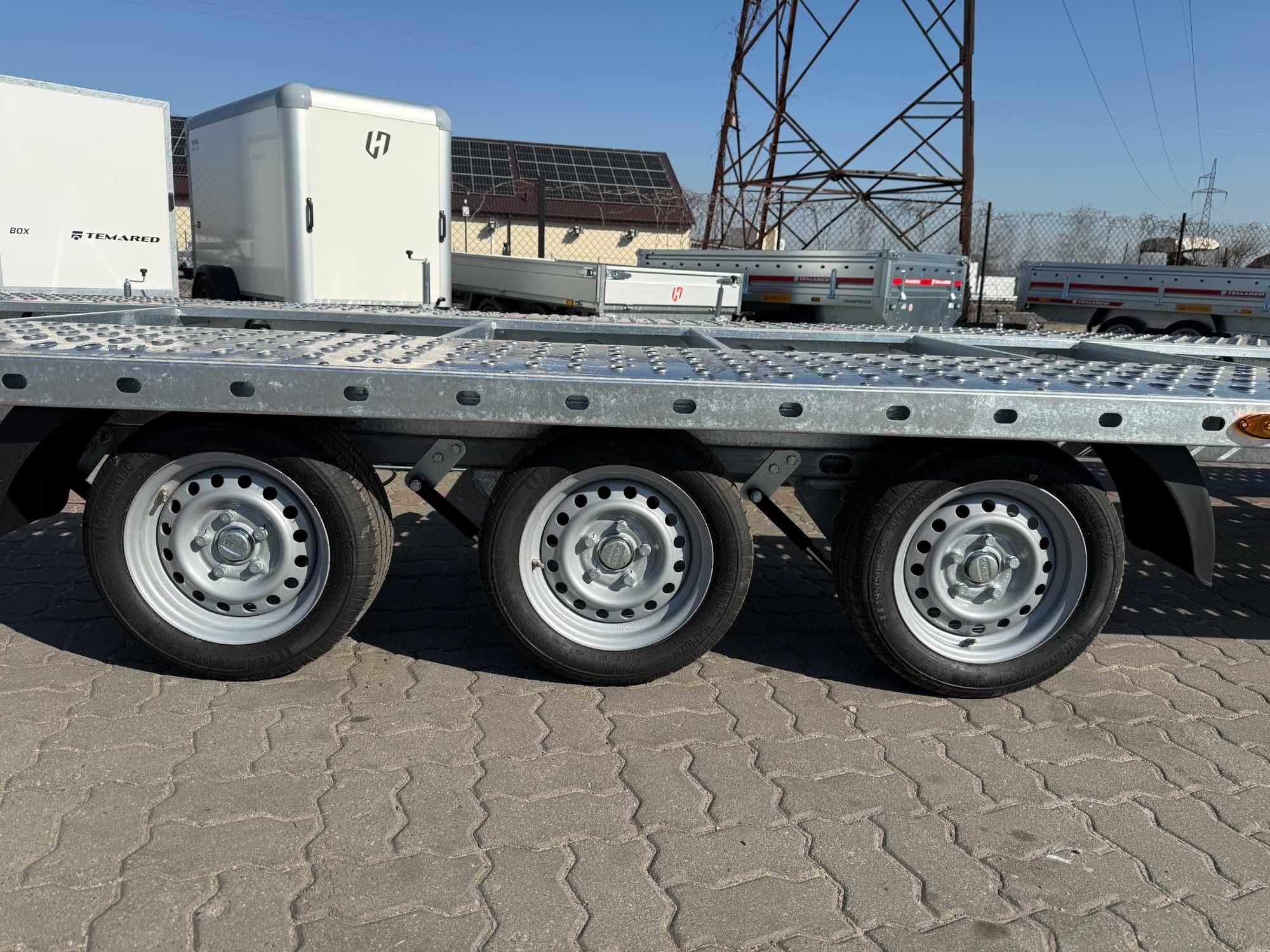 Laweta trzyosiowa na 2 Auta Temared Car 8.5x2.1 o DMC3.5T LOHRY ALU