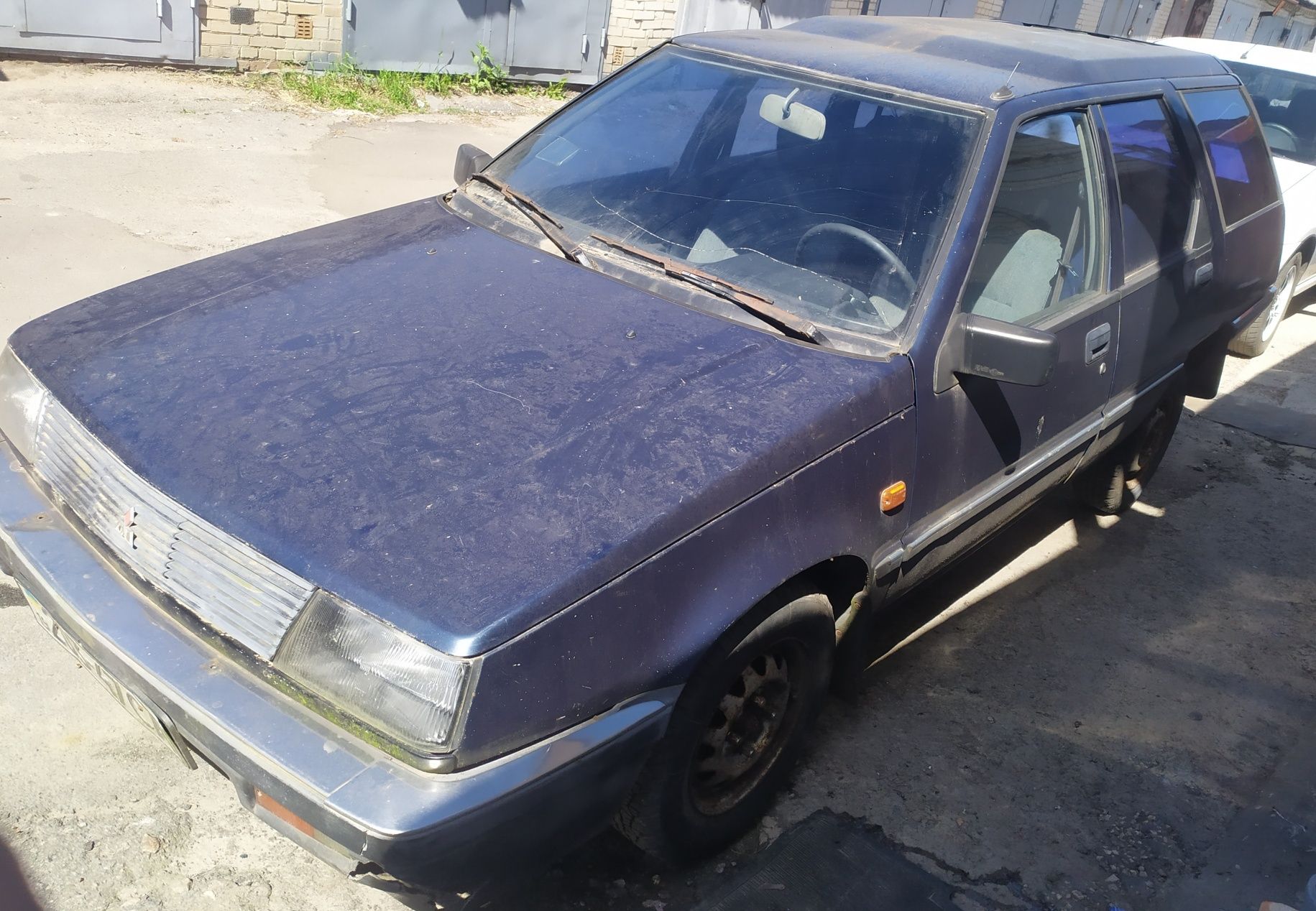 Mitsubishi Lancer 1.5 1989г Разборка Авто