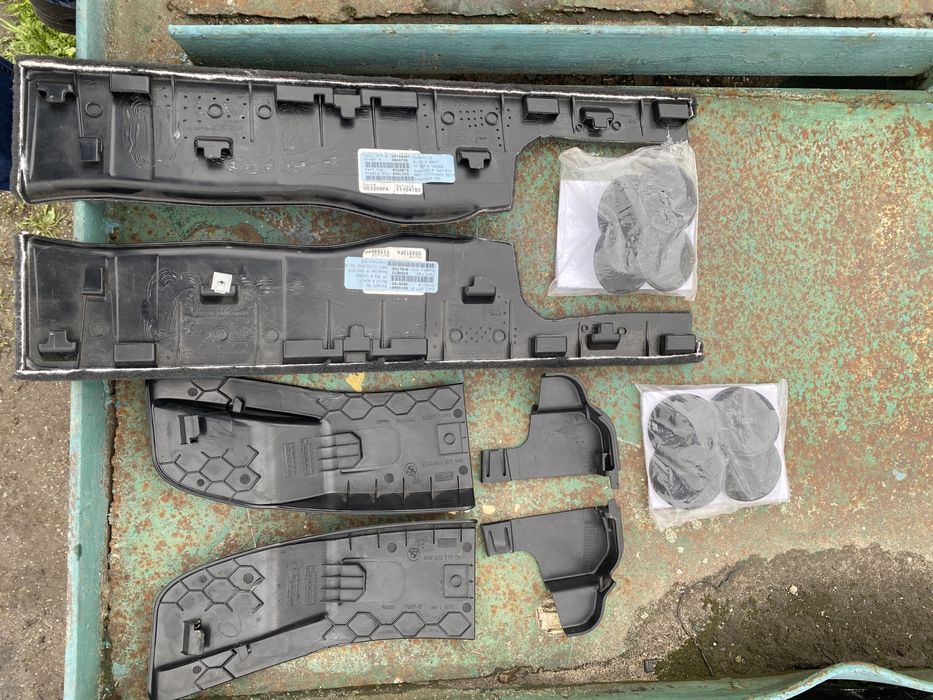 Пластик по салону на BMW X5