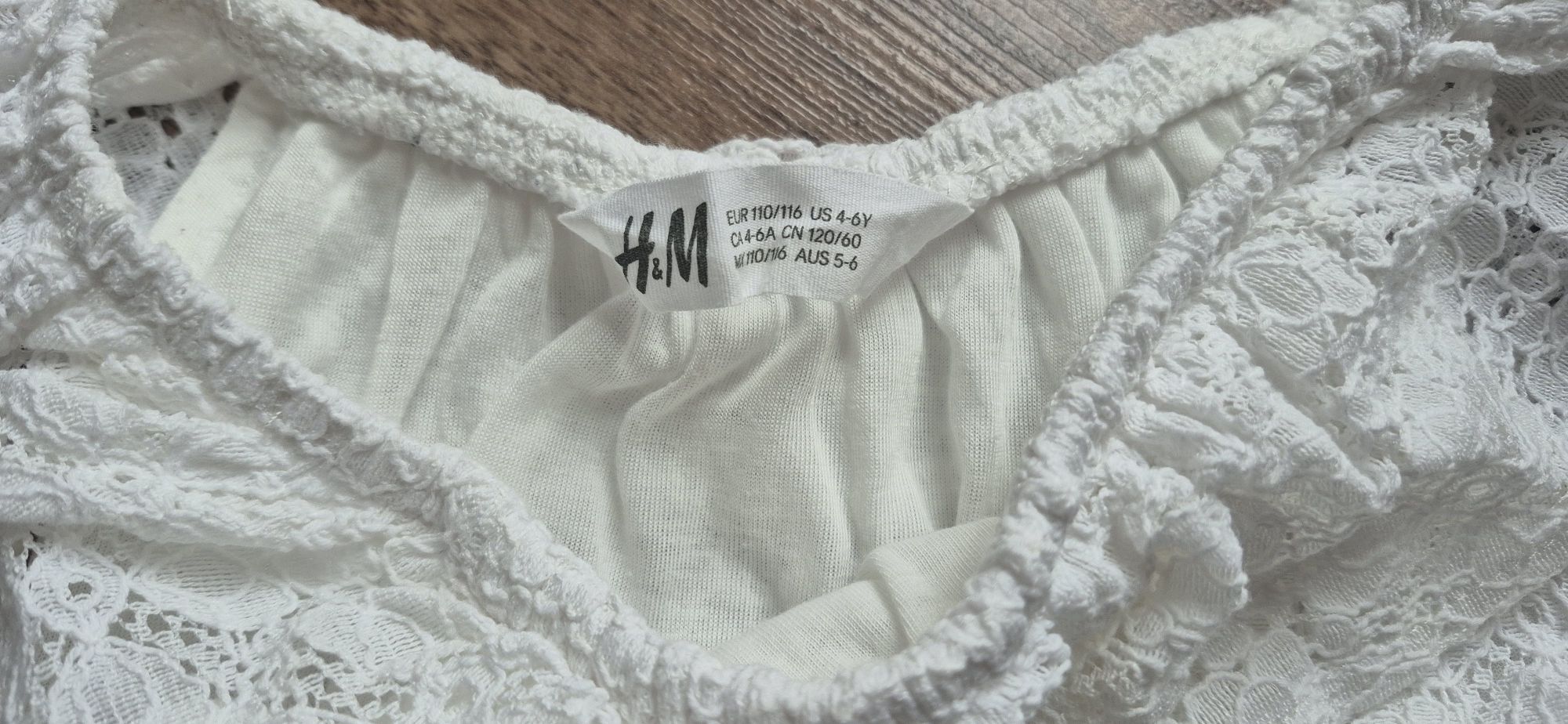 Sukienka biała 4-6 H&M 110/116